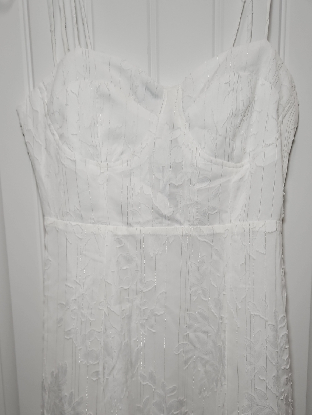 Lulus Loveliest Looks White Floral Jacquard Tie-Strap Midi Dress New Medium - Picture 5 of 12